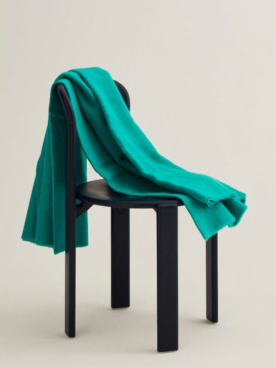 HAY: Aqua green mono毯子