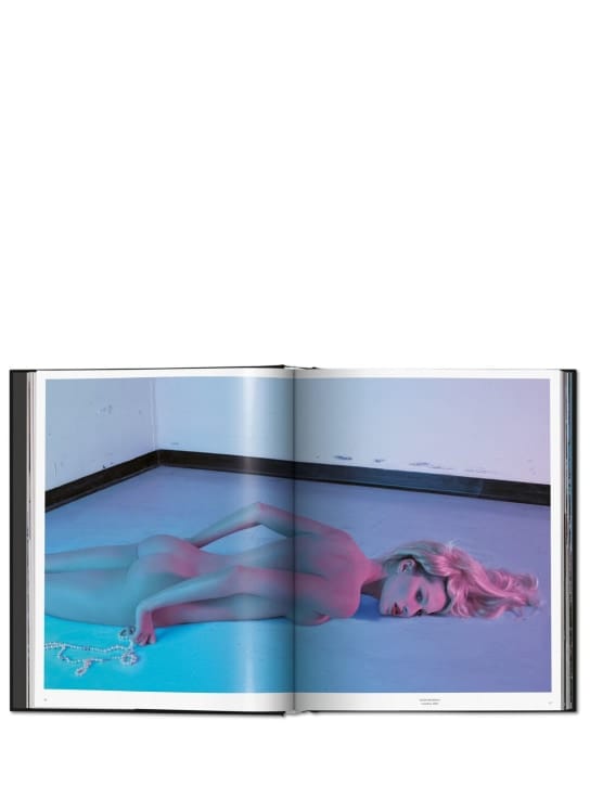 Taschen: Mert Alas and Marcus Piggott书