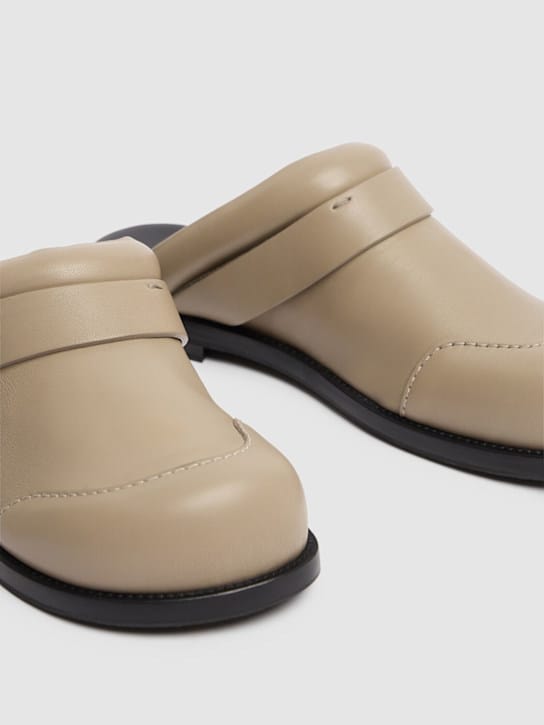 Acne Studios: 20毫米搭扣束带皮革穆勒鞋