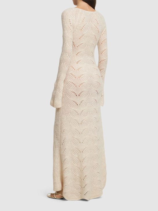 The Garment: Robe longue en maille ajourée