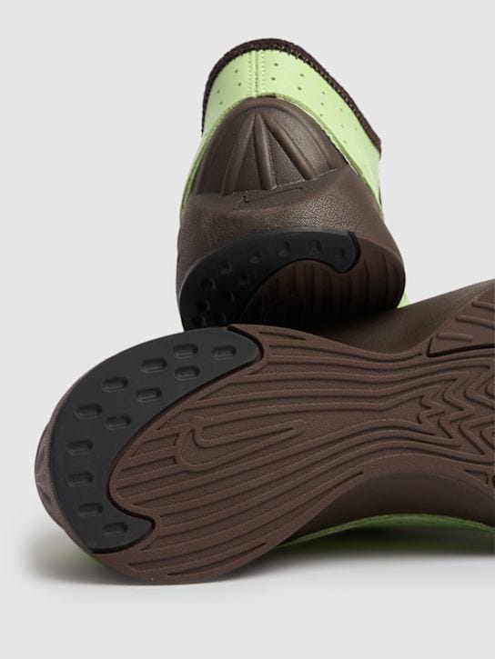 Nike: Air Superfly Sneakers