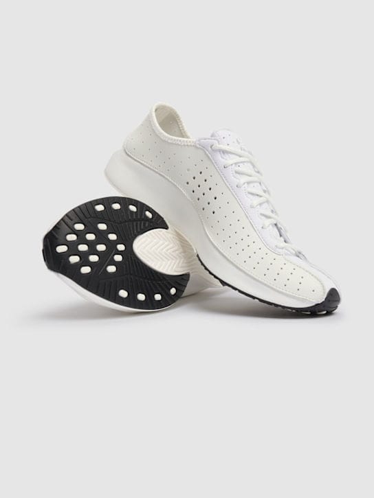 Nike: Air Superfly Sneakers
