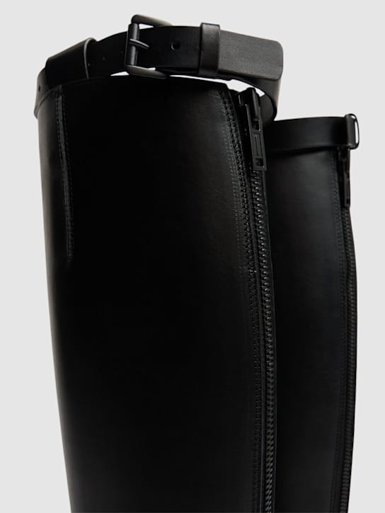Ann Demeulemeester: 带带扣的膝高靴