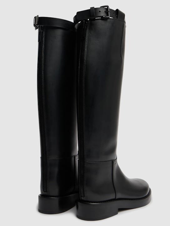 Ann Demeulemeester: 带带扣的膝高靴