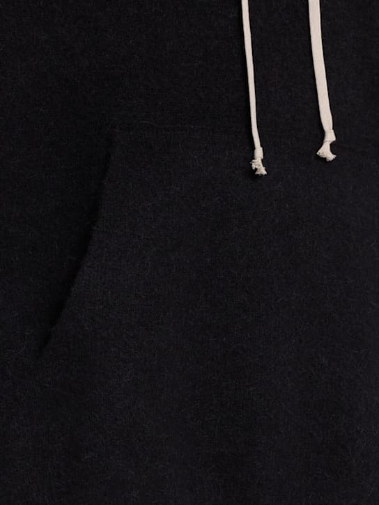 Rick Owens: 宽松连帽卫衣