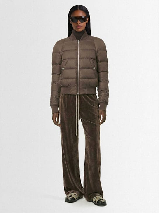 Rick Owens: 可见拉链的短款羽绒服