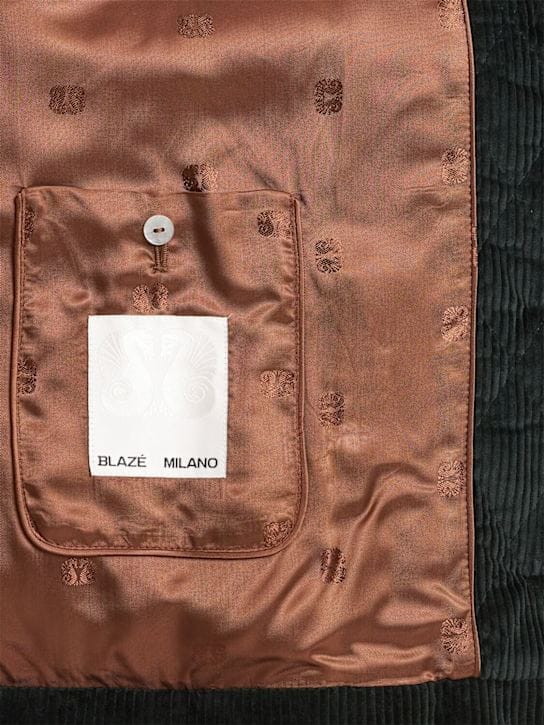 Blazé Milano: Short Double-Breasted Jacket with Quilted Details