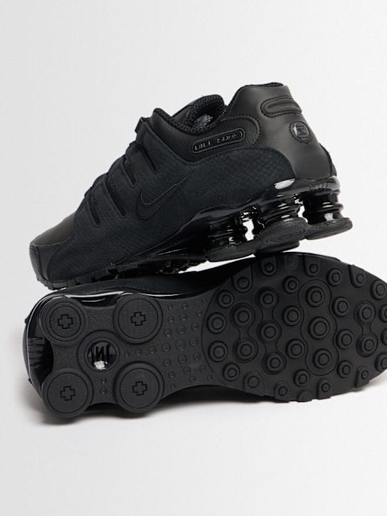 Nike: Low-top sneakers with chunky sole
