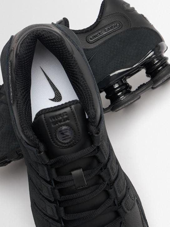 Nike: Low-top sneakers with chunky sole