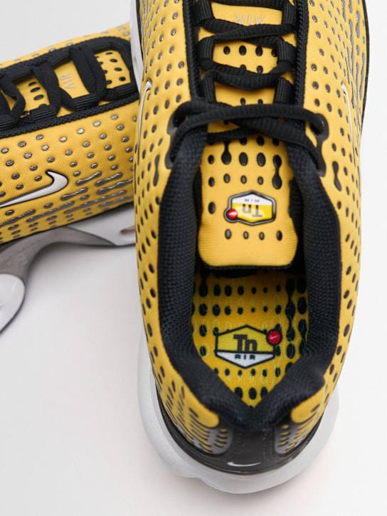 Nike: 低帮厚底运动鞋