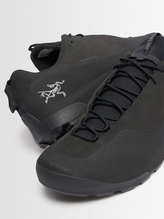 Arc'teryx: KONSEAL运动鞋