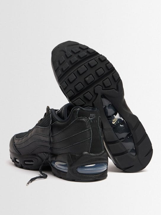 Nike: Air Max 95 Big Bubble Sneakers