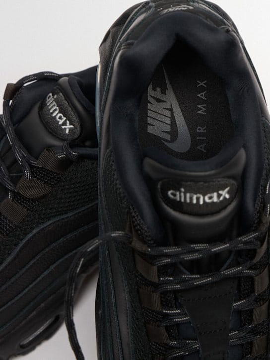 Nike: Air Max 95 Big Bubble Sneakers