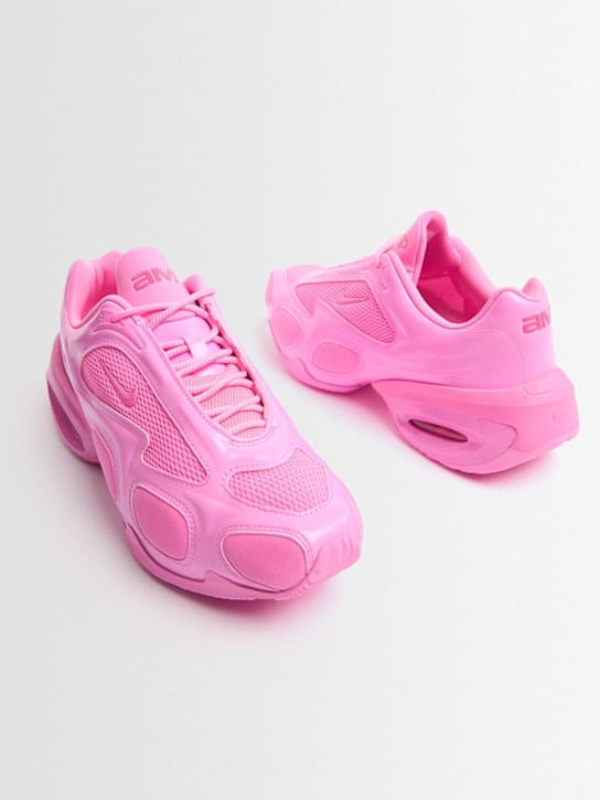 Nike: 气垫墨斯运动鞋