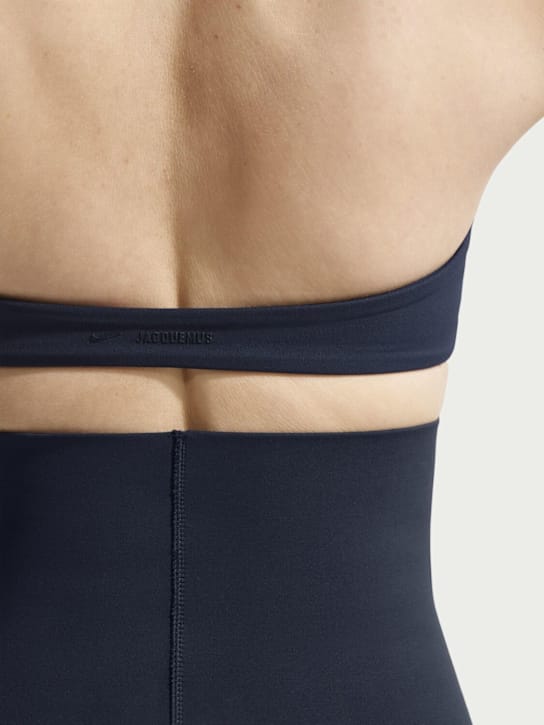 Nike: Jacquemus 文胸