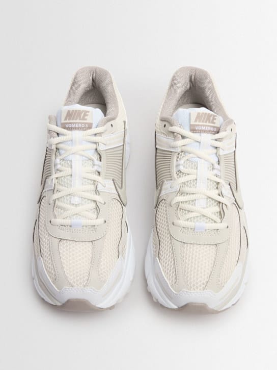Nike - Zoom Vomero 5 Sneakers