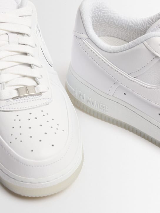 Nike: Air Force 1 '07 Sneakers
