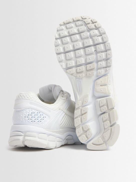 Nike: Nike Zoom Vomero 5 SE Sneakers