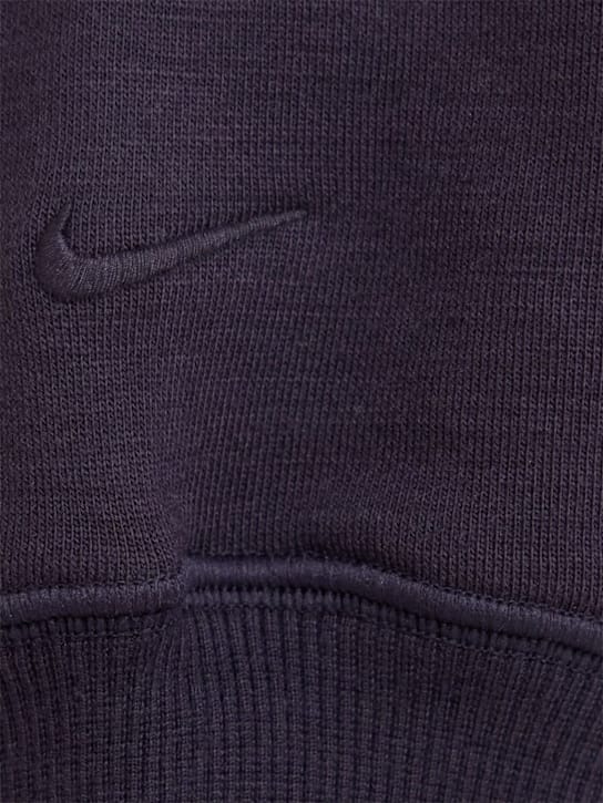 Nike: 卫衣