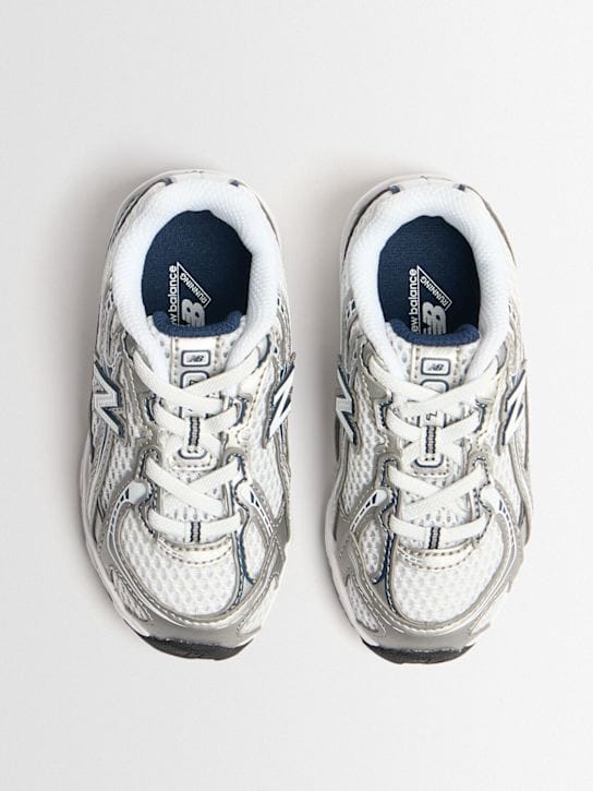 New Balance: 740运动鞋