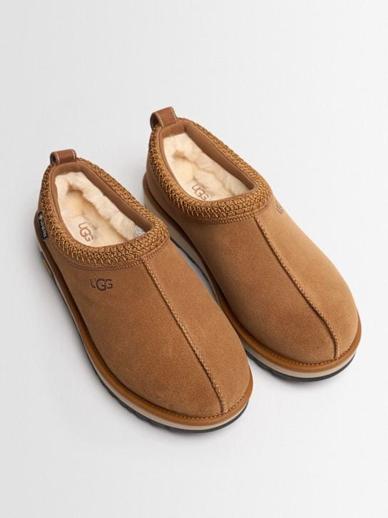 Ugg - 与 Vibram 鞋底的 Tasman GTX  Moccasins