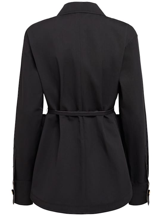 EENK: 带腰带的夹克