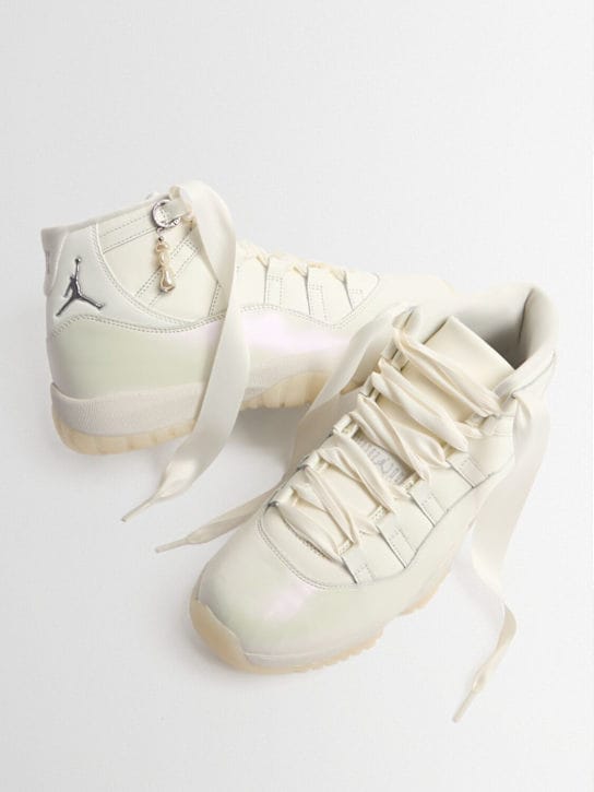 Jordan: Air Jordan 11 Retro sneakers