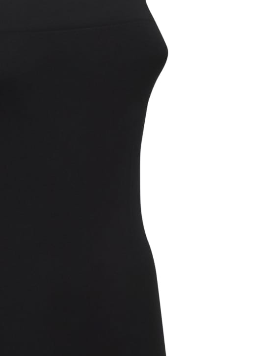 Wolford: Trägerloses elastisches Midikleid
