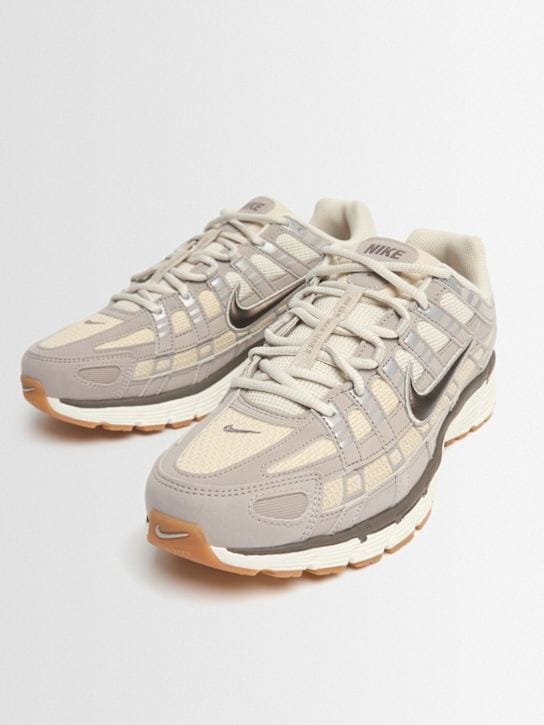 Nike: Sneakers P-6000 SE