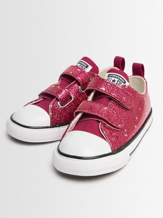 Converse - 查克·泰勒闪光带运动鞋