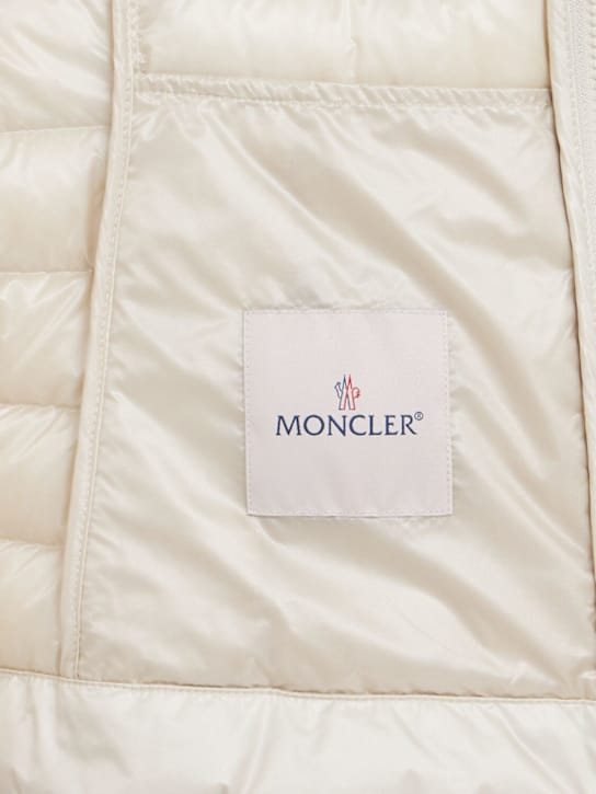 Moncler: 带领的短款羽绒服