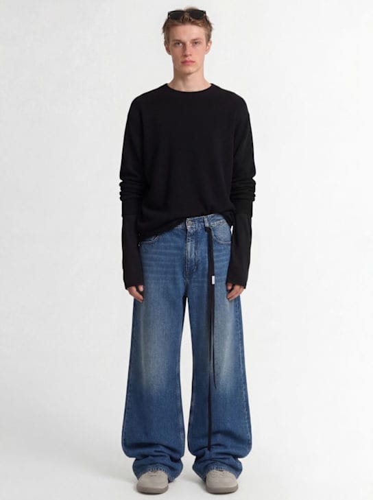 Ann Demeulemeester: 宽腿带丝带的牛仔裤