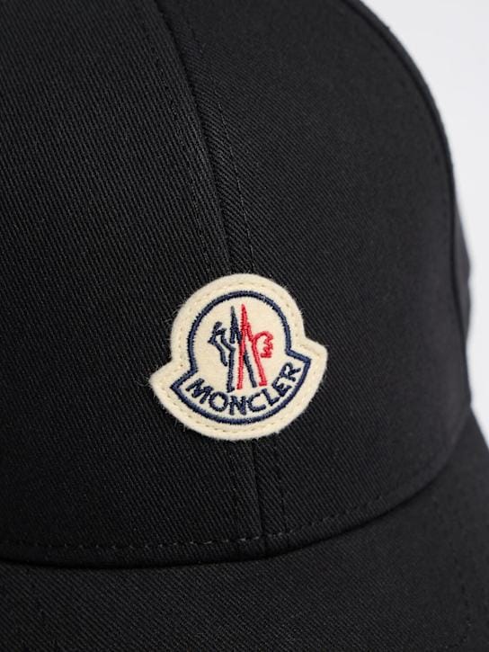 Moncler: 弯檐棒球帽