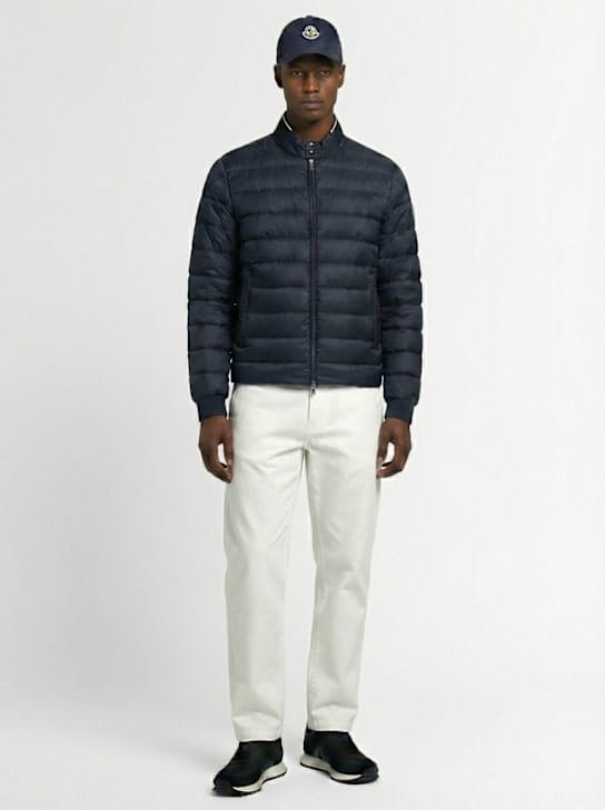 Moncler: 带领短款羽绒夹克