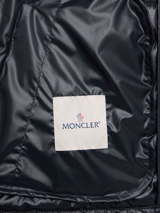 Moncler: 短款连帽羽绒服
