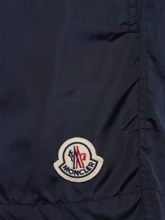 Moncler: 带抽绳的游泳短裤