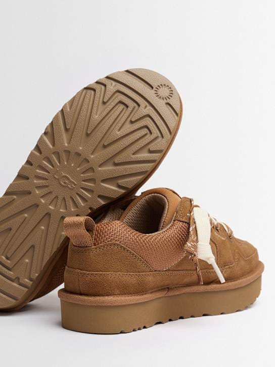 Ugg: 低顶绒面运动鞋，带鞋带