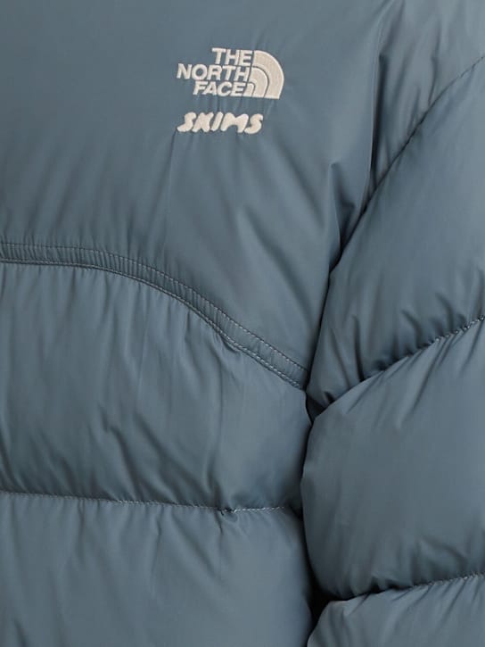 The North Face: 短款拉链羽绒服