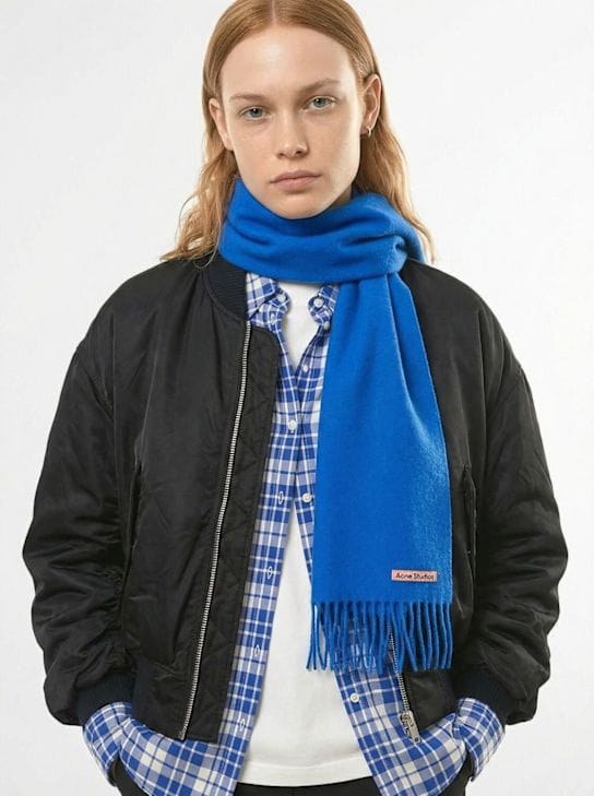 Acne Studios: 流苏围巾