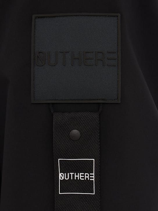OUTHERE: 带帽夹克，中央拉链闭合