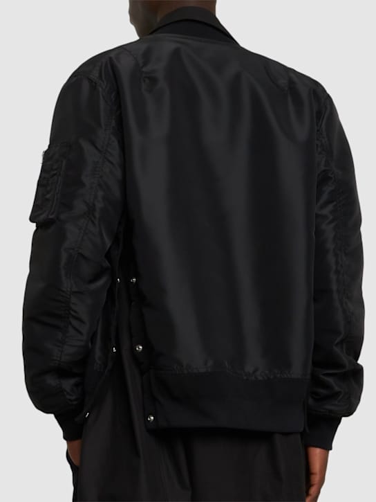 Sacai: 中央拉链轰炸夹克