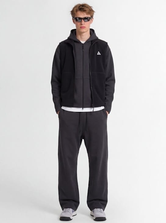Nike: 中央拉链背心
