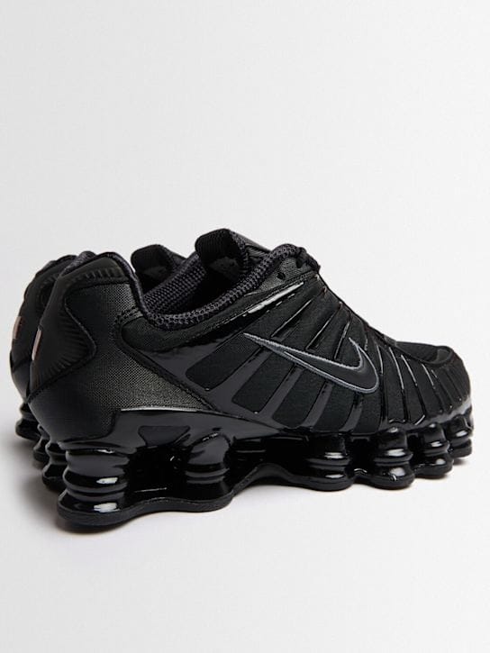 Nike: 低帮厚底运动鞋