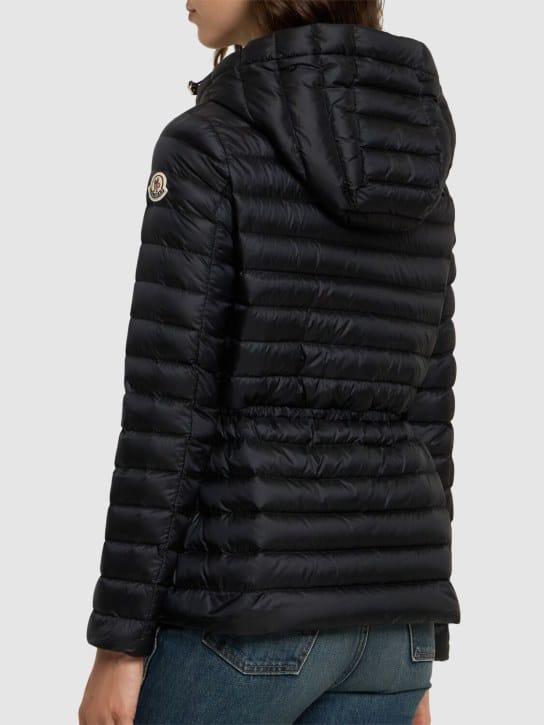 Moncler: 短款连帽羽绒服