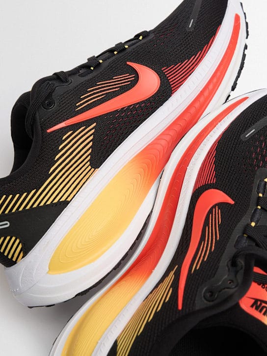 Nike: 低帮厚底运动鞋