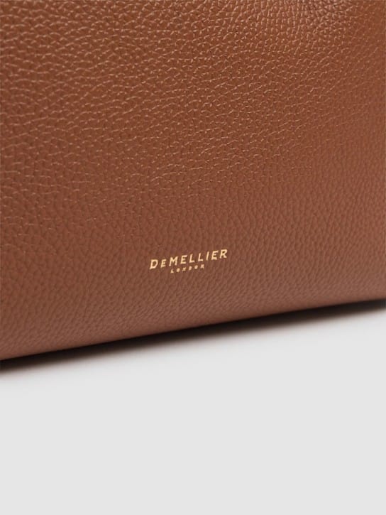 DeMellier: 带双手柄和侧边扩展口的手提袋