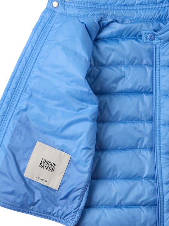 Moncler: 可包装的尼龙羽绒背心