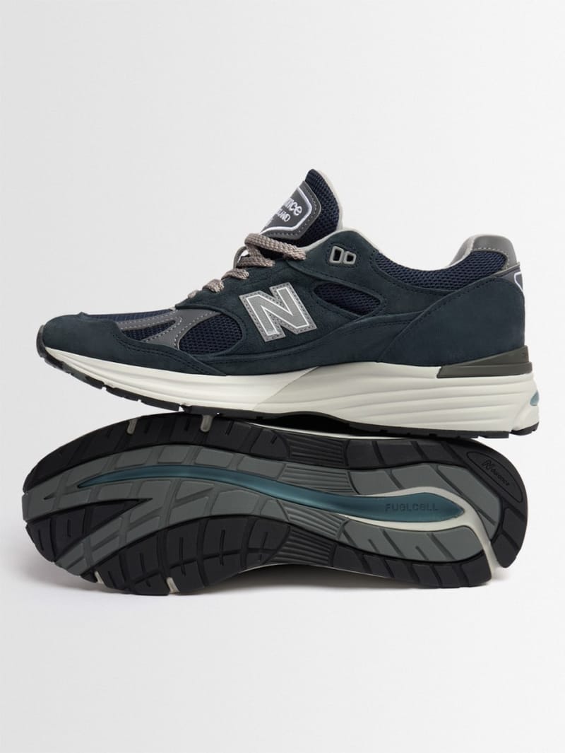 New Balance: 991 v2 聚酯运动鞋，带雕刻鞋底