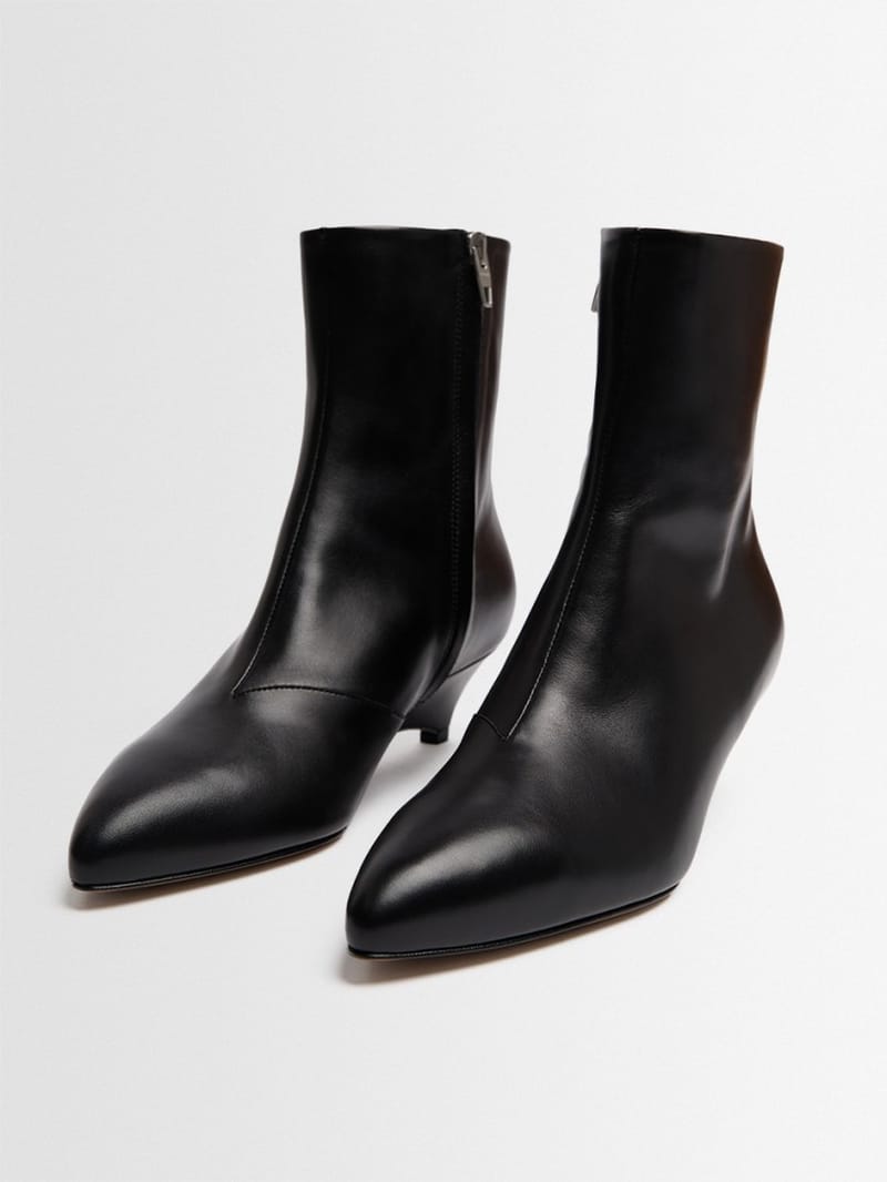 Jil Sander: Botte aus Kalbsleder mit Spool-Absatz