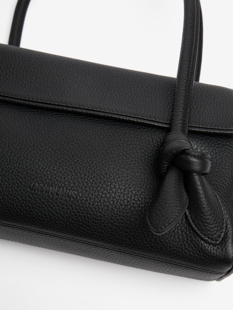 Jacquemus: Henkeltasche Le Turismo Long aus Leder